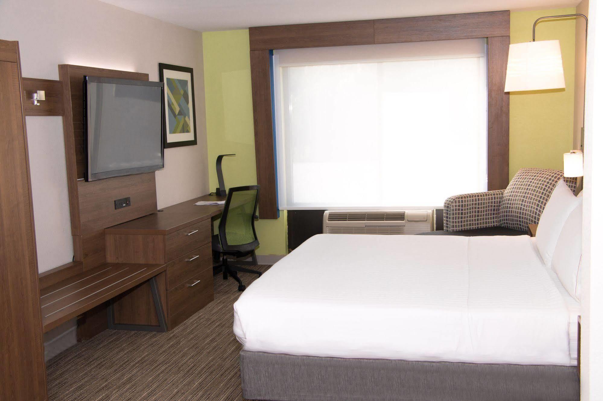 Holiday Inn Express North Tyler Exterior foto